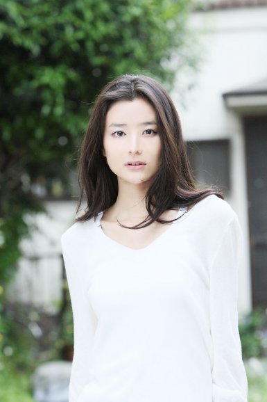 胡兵携SNH48成员亮相伦敦时装周诠释时尚新态度:ng体育app